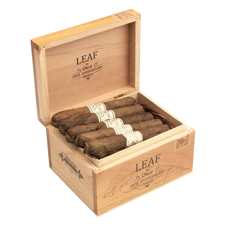 View product media LOA10CT Toro Criollo, , jrcigars 2